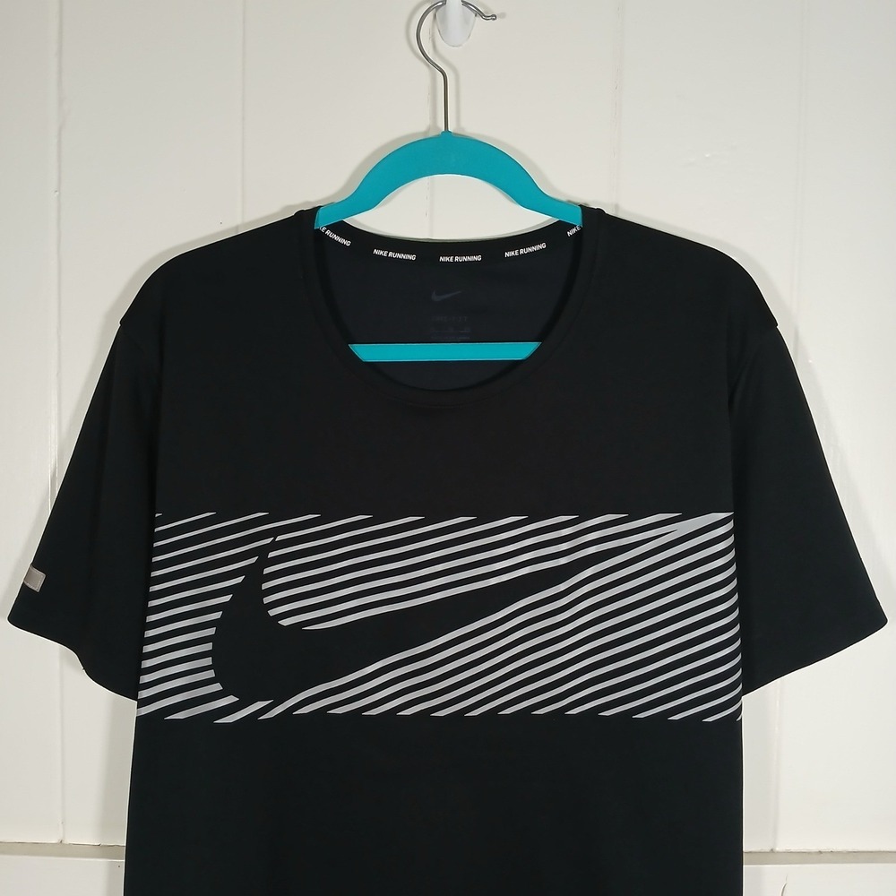 Nike Black Graphic Swoosh Running Tee